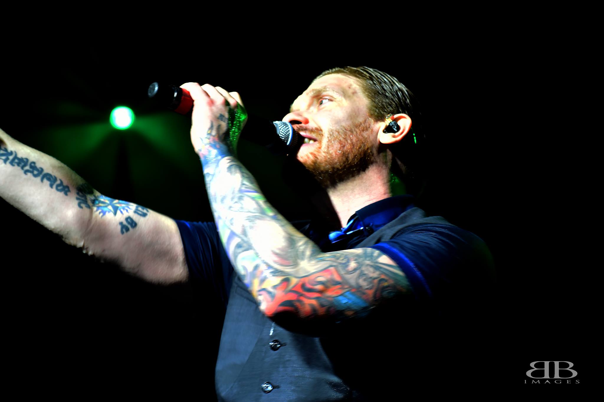 Brent Smith of Shinedown in The Woodlands