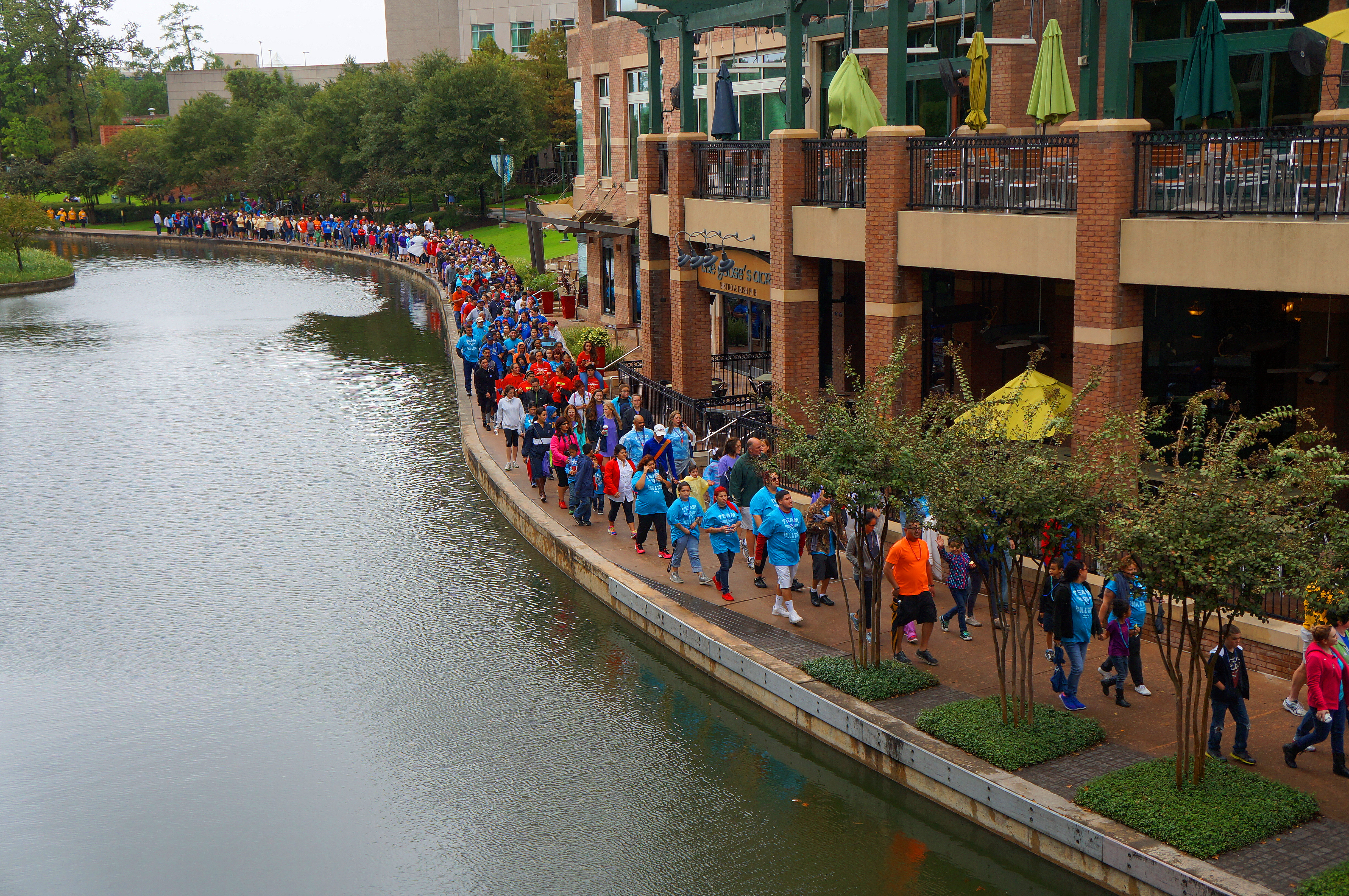 Greater Houston Out of the Darkness Walk on The Woodlands Waterway